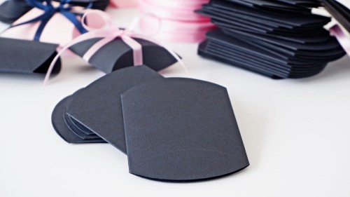 Pudełko poduszeczka - granatowa (1)